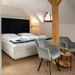 Otel Grunt