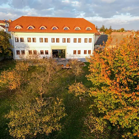 Grunt Hotel Mlada Boleslav