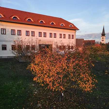 Hotel Grunt Mlada Boleslav