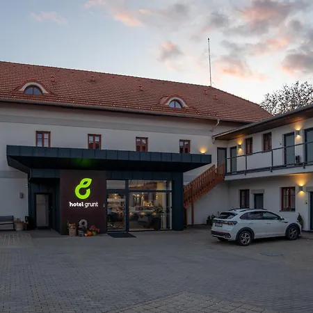 Hotel Grunt