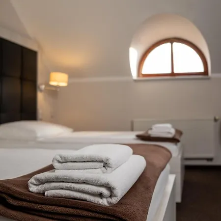 Grunt Hotel 3*