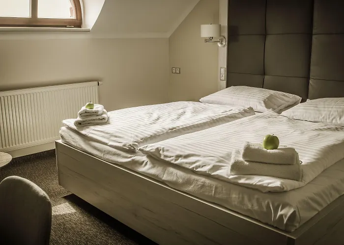 Grunt Hotell 3*
